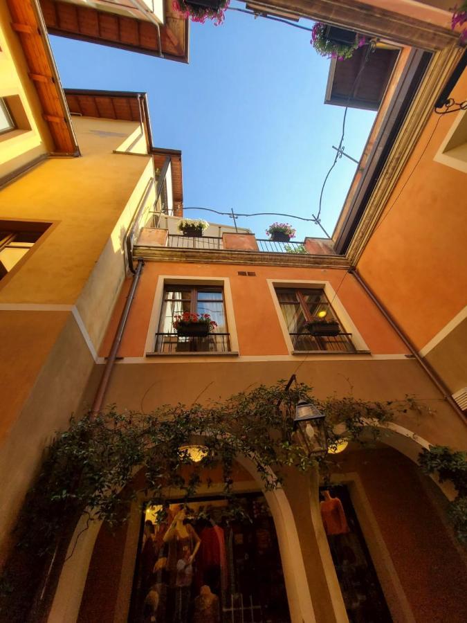 Hotel La Contrada Verbania Extérieur photo