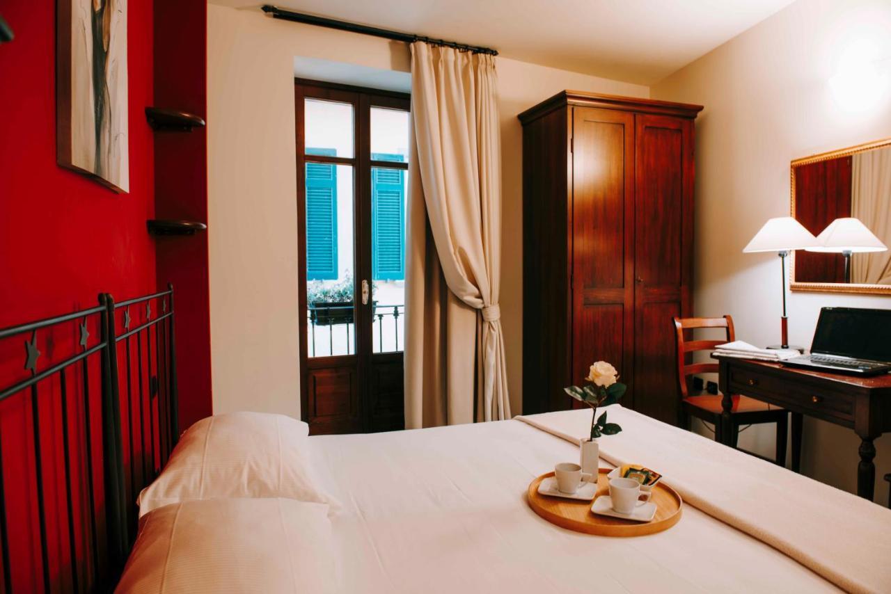 Hotel La Contrada Verbania Extérieur photo