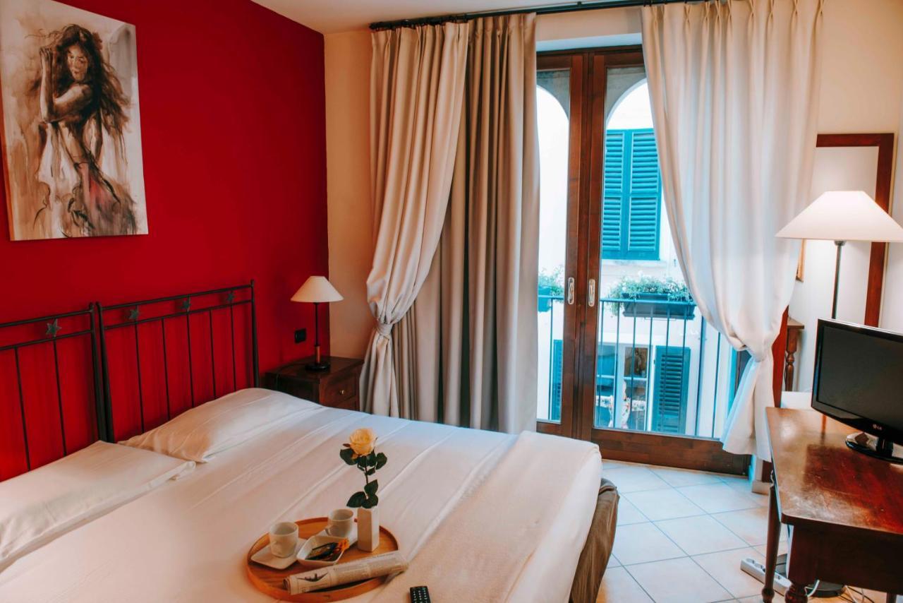 Hotel La Contrada Verbania Extérieur photo