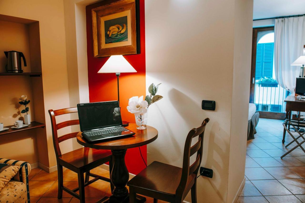 Hotel La Contrada Verbania Extérieur photo